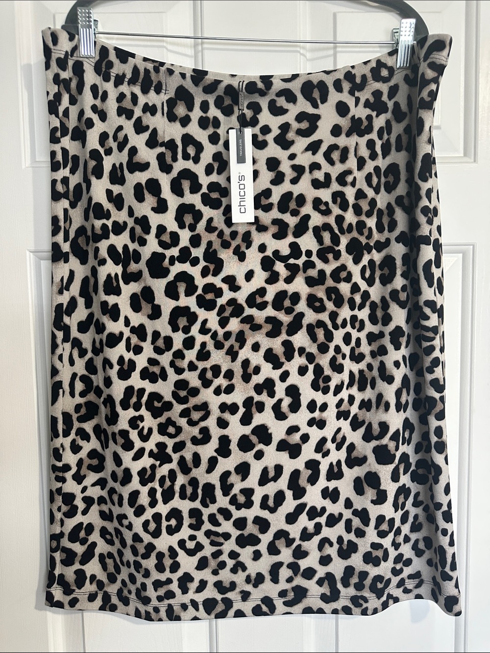 NWT Chico's Travelers Beige and Black Leopard Skirt Size XL (Chicos 3)
